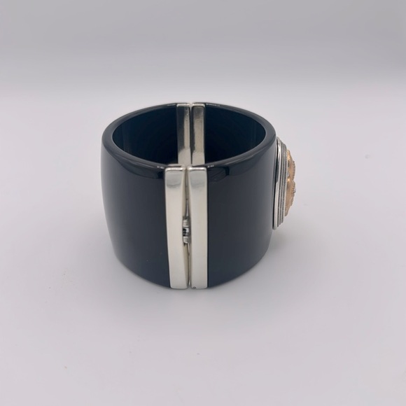 Brighton MONARCH DREAM Black Hinged Bangle Bracelet w Crystal Ornament - Picture 9 of 10